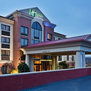 Holiday Inn Express & Suites Greenville-Downtown, An Ihg Hotel